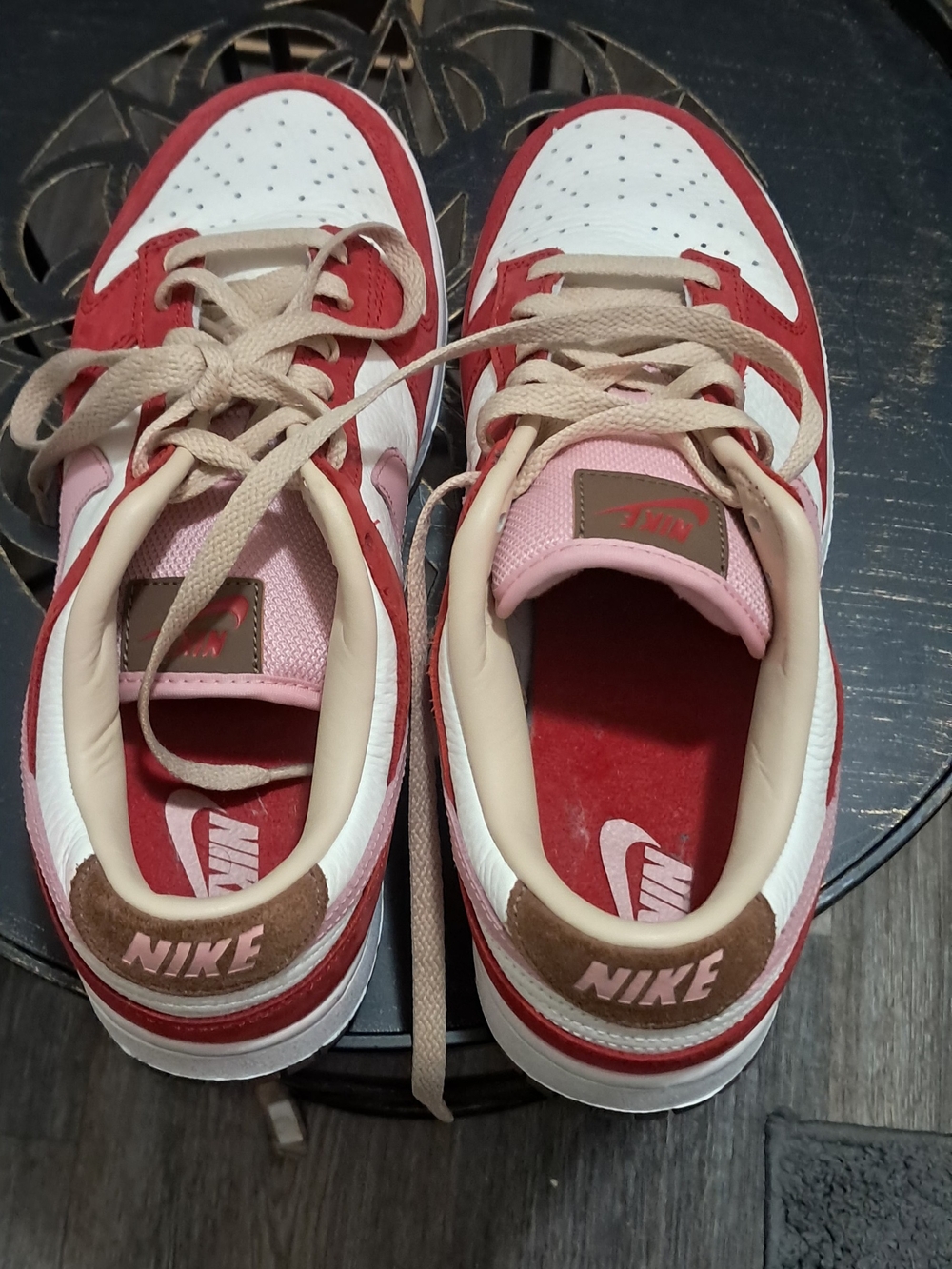 Nike Dunk Low Women’s 9.5 – NEW – Red/Pink/White